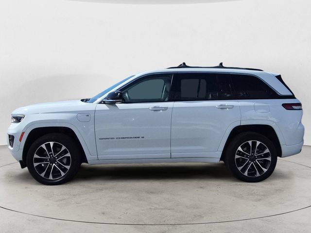 Used 2022 Jeep Grand Cherokee Overland AWD/4WD image 8