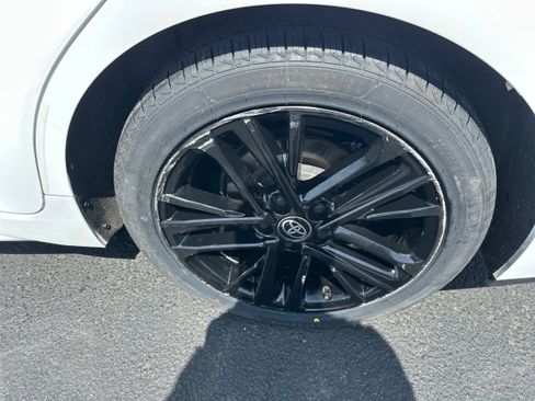 Used 2025 Toyota Camry SE FWD image 26