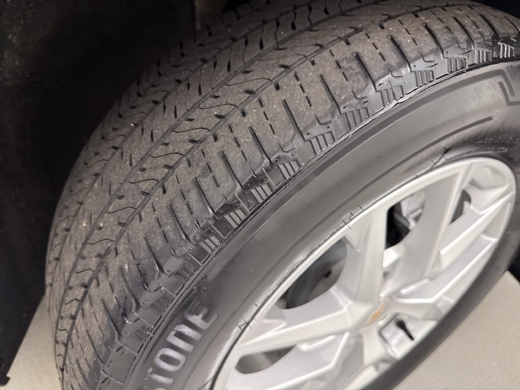 Used 2024 Chevrolet Equinox LT w/ LPO, Floor Liner Package AWD/4WD image 30
