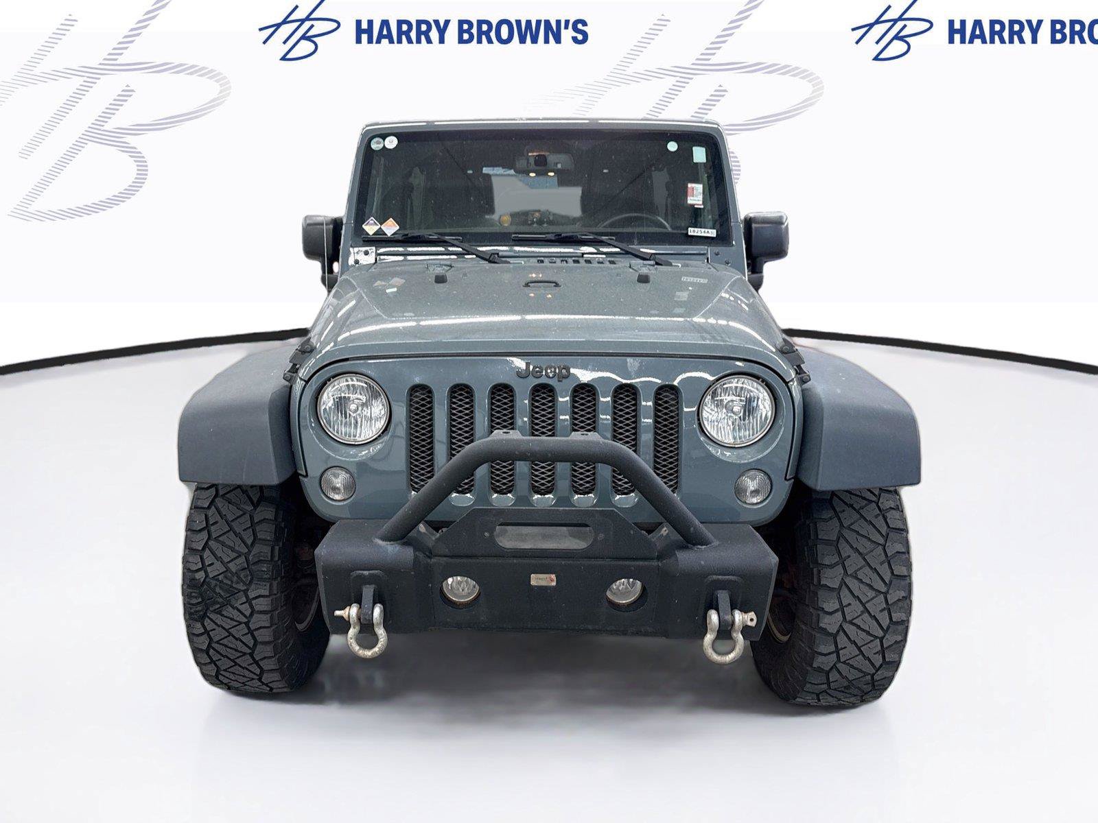 Used 2015 Jeep Wrangler Unlimited Rubicon w/ Max Tow Package AWD/4WD image 6