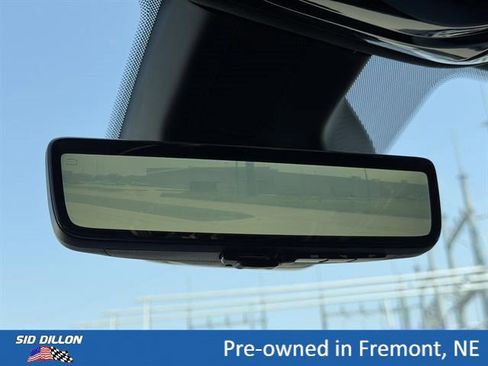 Used 2023 Jeep Grand Wagoneer Series III AWD/4WD image 15