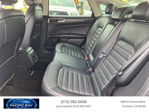 Used 2018 Ford Fusion Energi SE FWD image 13