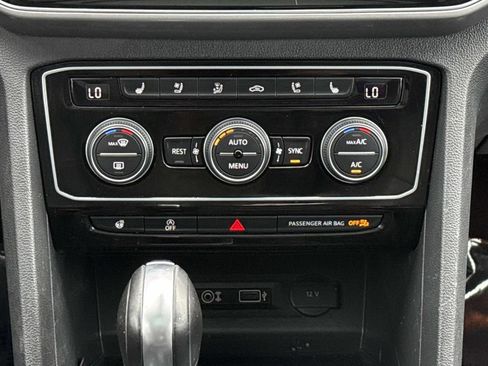 Used 2019 Volkswagen Atlas SEL Premium AWD/4WD image 16