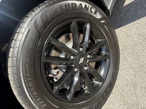 Used 2020 Dodge Grand Caravan GT image 13