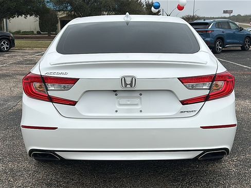 Used 2020 Honda Accord Sport image 7