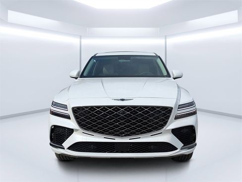 New 2025 Genesis GV80 3.5T e-SC image 8