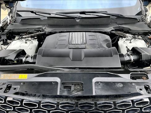 Used 2019 Land Rover Discovery HSE image 29