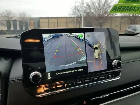 Used 2023 Mitsubishi Outlander SE image 22