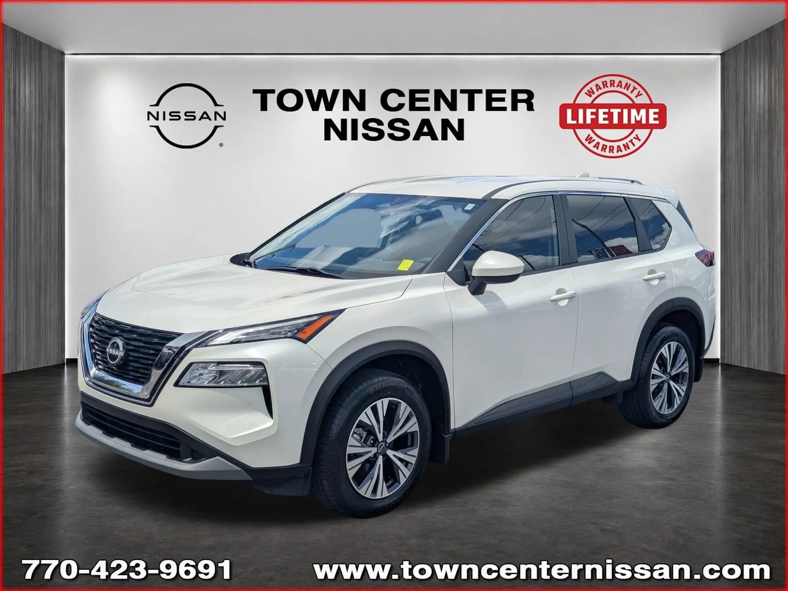 Certified 2023 Nissan Rogue SV FWD image 3