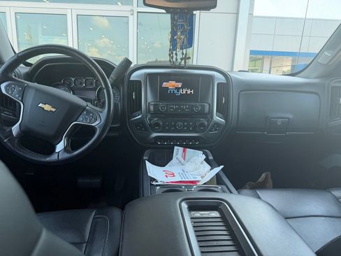 Used 2016 Chevrolet Silverado 1500 LTZ Z71 w/ LTZ Plus Package AWD/4WD image 6