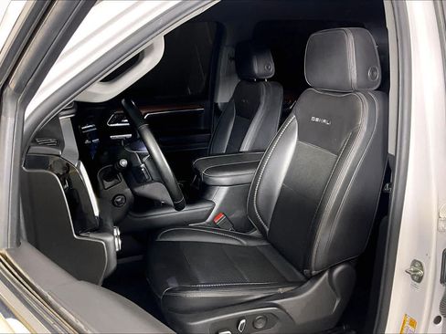 Used 2023 GMC Sierra 1500 Denali AWD/4WD image 8