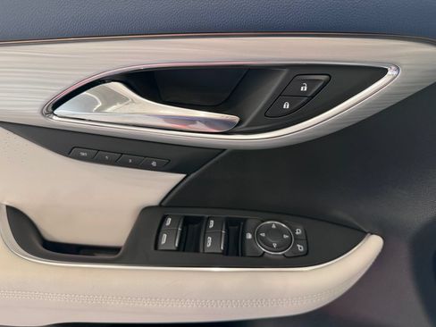 Certified 2026 Buick Envision Avenir AWD/4WD image 26