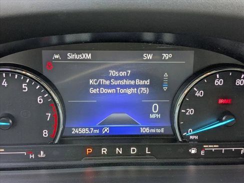 Used 2023 Ford Explorer XLT image 10