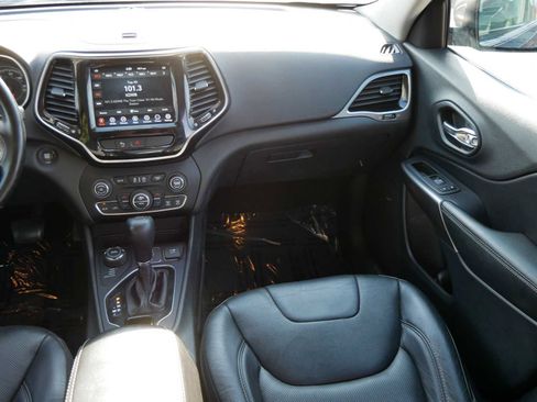 Used 2020 Jeep Cherokee Limited w/ Trailer Tow Group image 11