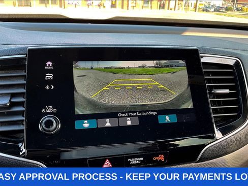 Used 2023 Honda Passport TrailSport image 17