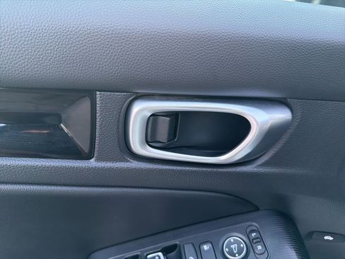 Used 2024 Honda Civic Touring image 15