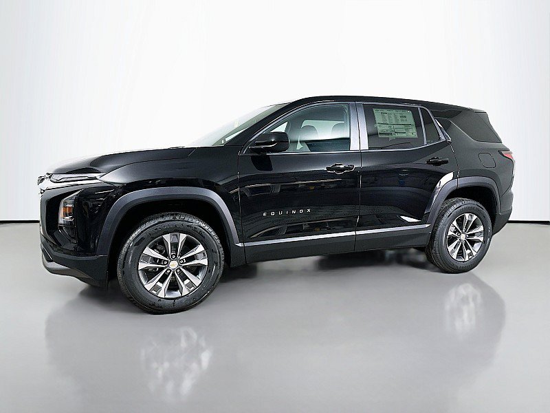 Used 2026 Chevrolet Equinox LT FWD image 3