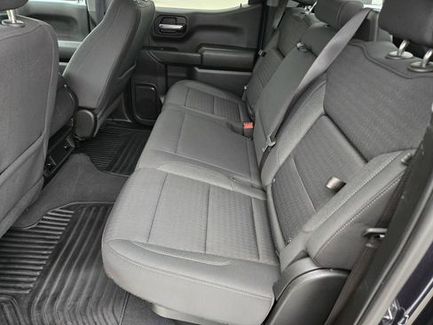 Used 2023 Chevrolet Silverado 1500 Custom image 17