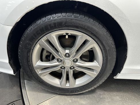 Used 2018 Hyundai Sonata Limited w/ Limited Ultimate Package 03 image 8