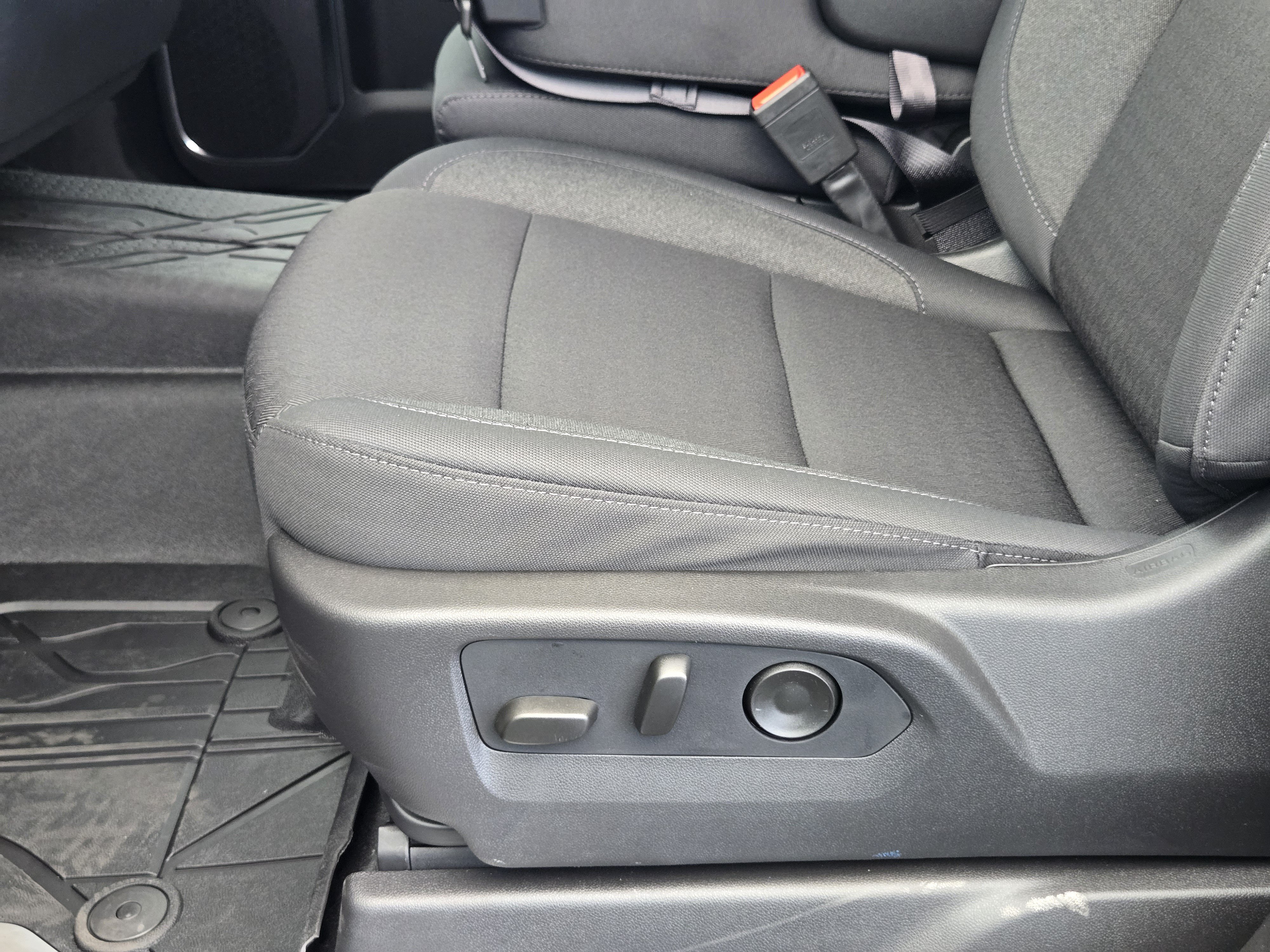 New 2026 Chevrolet Silverado 1500 RST w/ RST Select Package RWD image 18