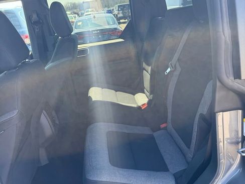 Used 2025 Ford Bronco Big Bend image 8