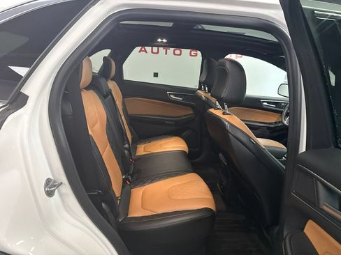 Used 2024 Ford Edge Titanium w/ Titanium Elite Package AWD/4WD image 34