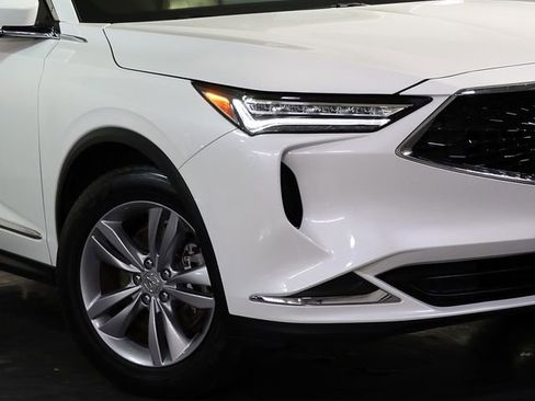 Used 2023 Acura MDX SH-AWD image 8