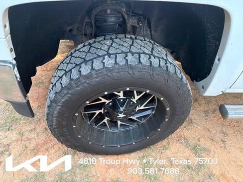 Used 2014 Chevrolet Silverado 1500 LTZ Z71 AWD/4WD image 4