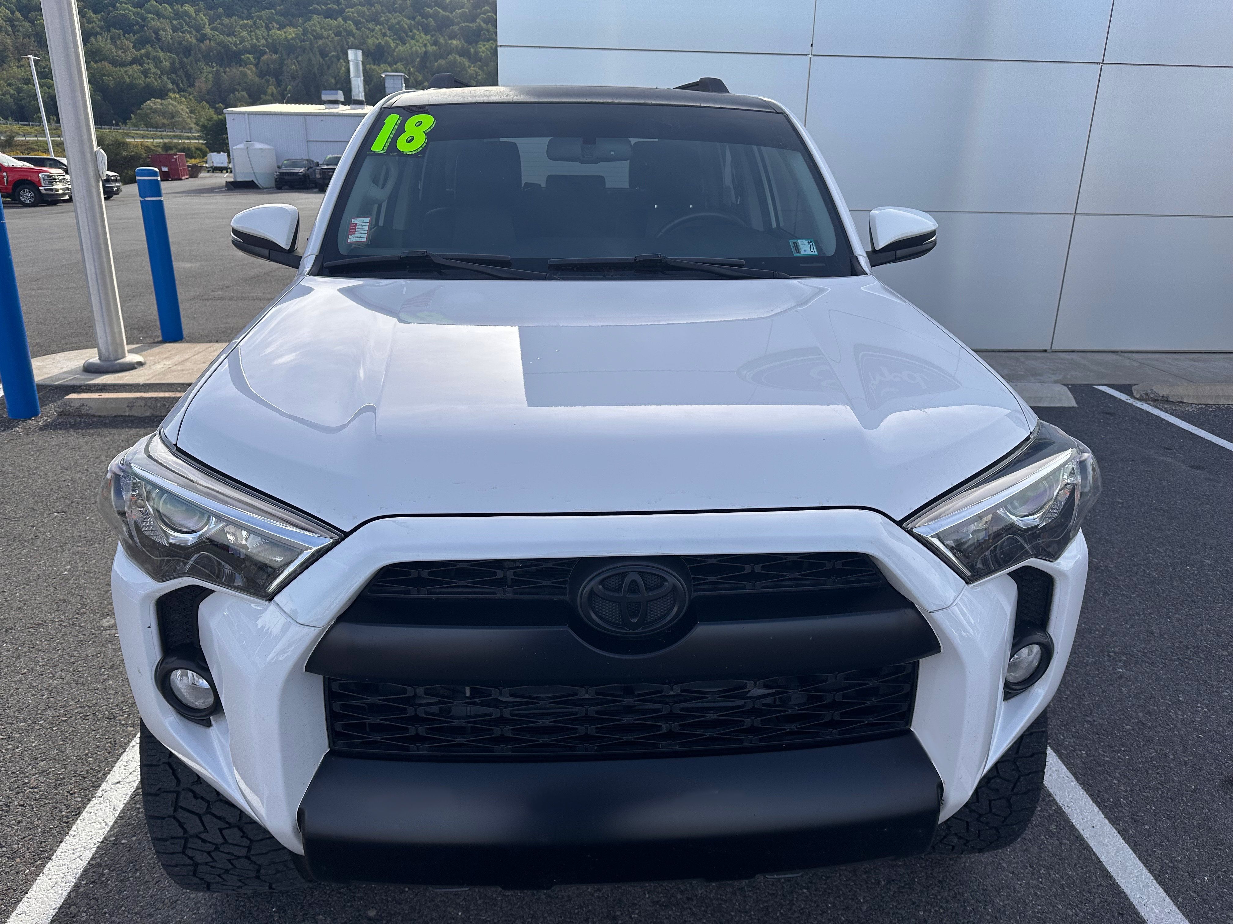 Used 2018 Toyota 4Runner SR5 Premium AWD/4WD image 10