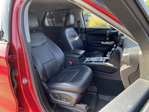 Used 2021 Ford Explorer Limited w/ Equipment Group 301A RWD image 20