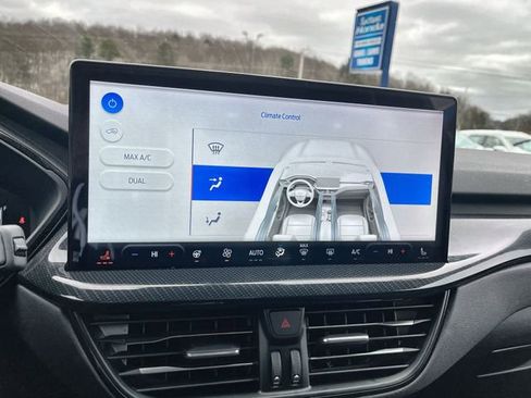 Used 2023 Ford Escape ST-Line w/ Tech Pack #1 image 18