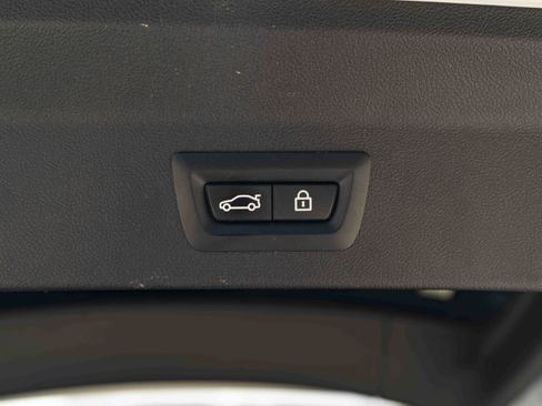 Used 2019 BMW X3 sDrive30i w/ Executive Package RWD image 44