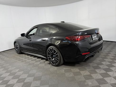 Used 2025 BMW i4 M50 w/ Premium Package image 9