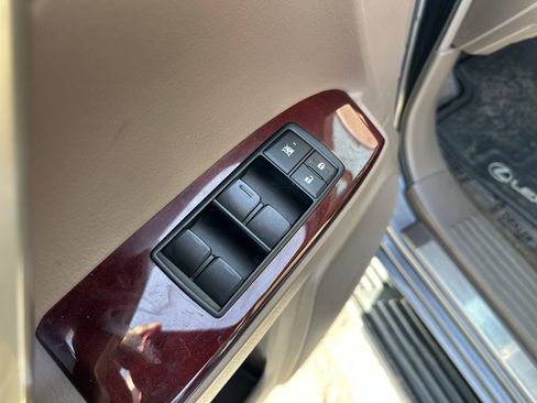 Used 2015 Lexus GX 460 w/ Premium Package image 12