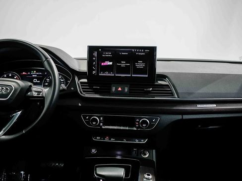 Used 2023 Audi Q5 2.0T Premium w/ Convenience Package image 13