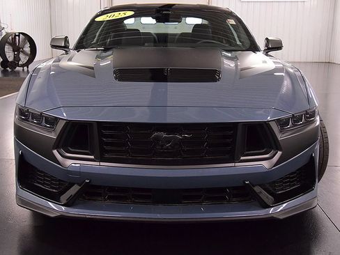 Used 2025 Ford Mustang Dark Horse RWD image 2