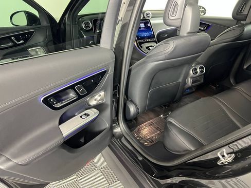 Certified 2025 Mercedes-Benz GLC 300 4MATIC image 24