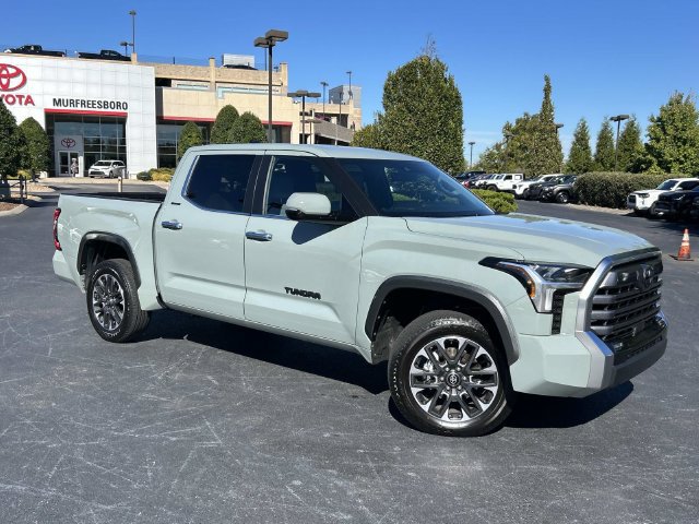Used 2026 Toyota Tundra Limited AWD/4WD image 2