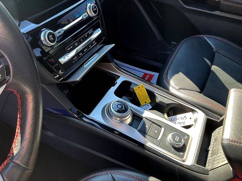 Used 2022 Ford Explorer ST-Line w/ Class IV Trailer Tow Package image 12