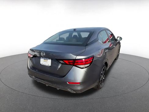 Used 2025 Nissan Sentra SV image 14