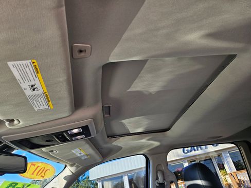 Used 2017 RAM 1500 Sport image 15