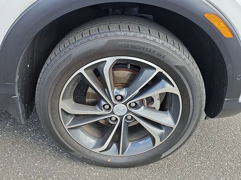 Used 2022 Buick Encore GX Essence w/ Advanced Technology Package AWD/4WD image 9