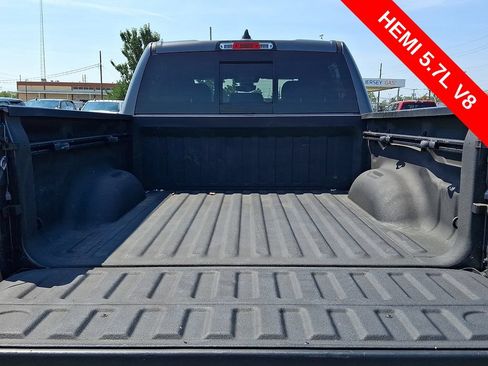 Used 2022 RAM 1500 Big Horn AWD/4WD image 29