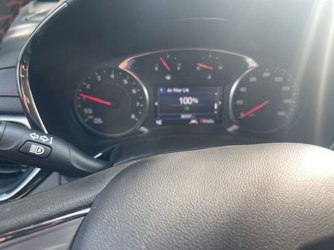 Used 2022 Chevrolet Equinox RS image 15