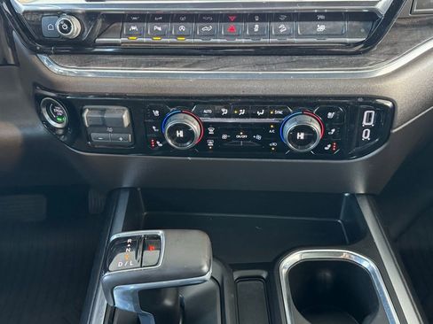 Used 2025 Chevrolet Silverado 1500 LTZ w/ LTZ Premium Package image 30