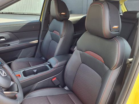 New 2026 Nissan Kicks SR w/ SR Premium Package image 12