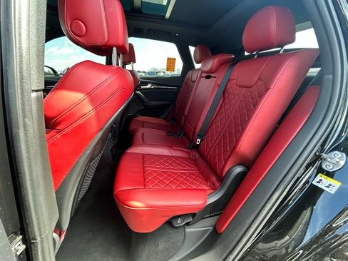 Used 2018 Audi SQ5 Prestige w/ Prestige Package AWD/4WD image 18