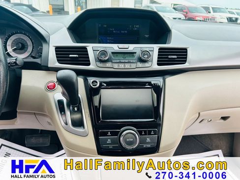 Used 2017 Honda Odyssey EX-L image 29