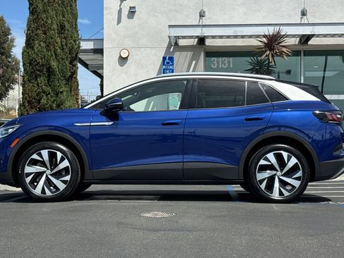 Used 2021 Volkswagen ID.4 Pro S w/ Gradient Package AWD/4WD image 7