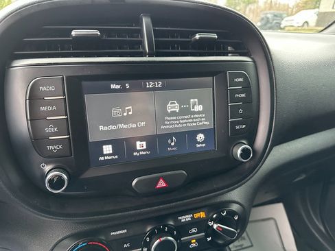 Used 2021 Kia Soul S image 17